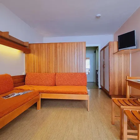 Chaleureux - 4 Pers, Proche Pistes, Wifi, Parking, Animaux Acceptes - Fr-1-525-269 Apartment *